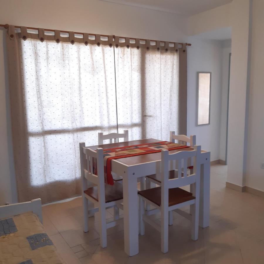 La Apartment *